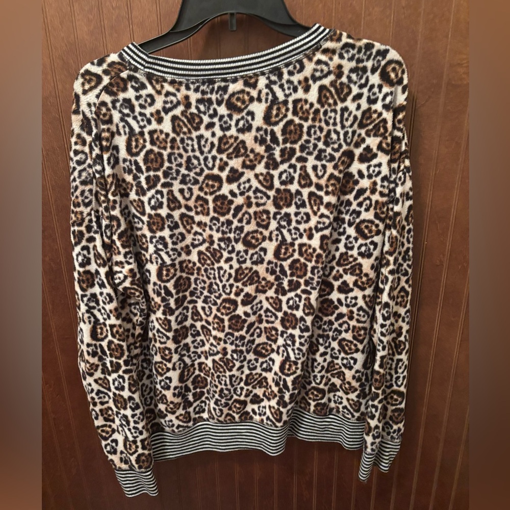 Secret Treasures Leopard Print Crew Neck Sweater
